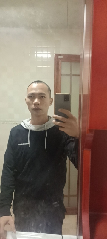 黄钟溢的第一张照片--遵义相亲服务中心