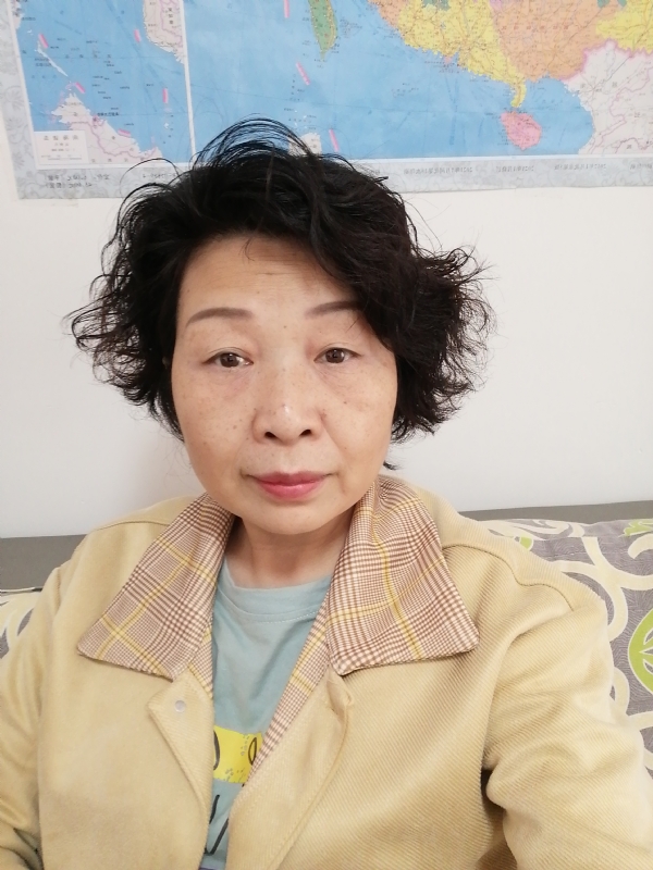 香水百合的第一张照片--遵义相亲服务中心