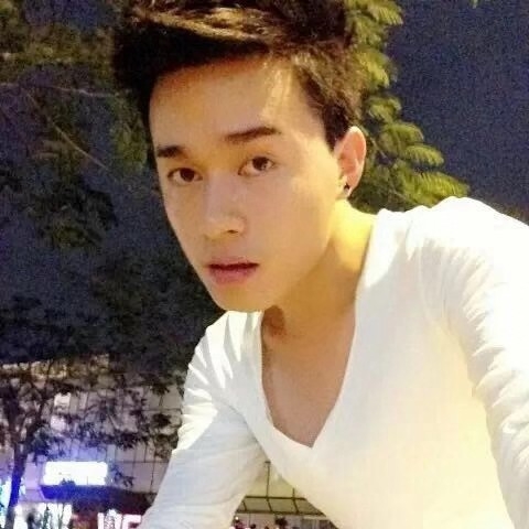 爱与不爱的第一张照片--遵义相亲服务中心