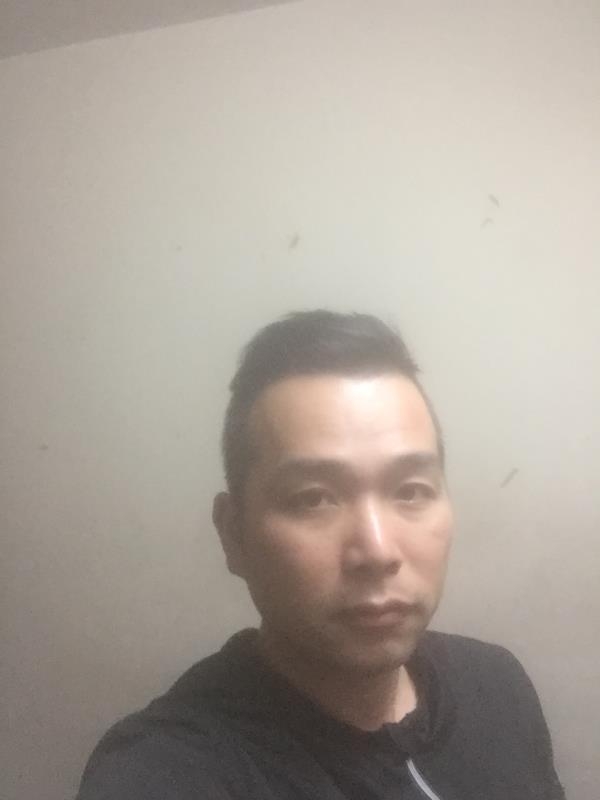 俊君的第一张照片--遵义相亲服务中心