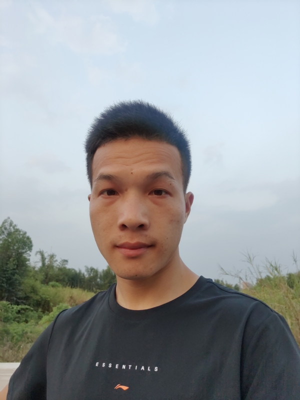 大龙的第一张照片--遵义相亲服务中心