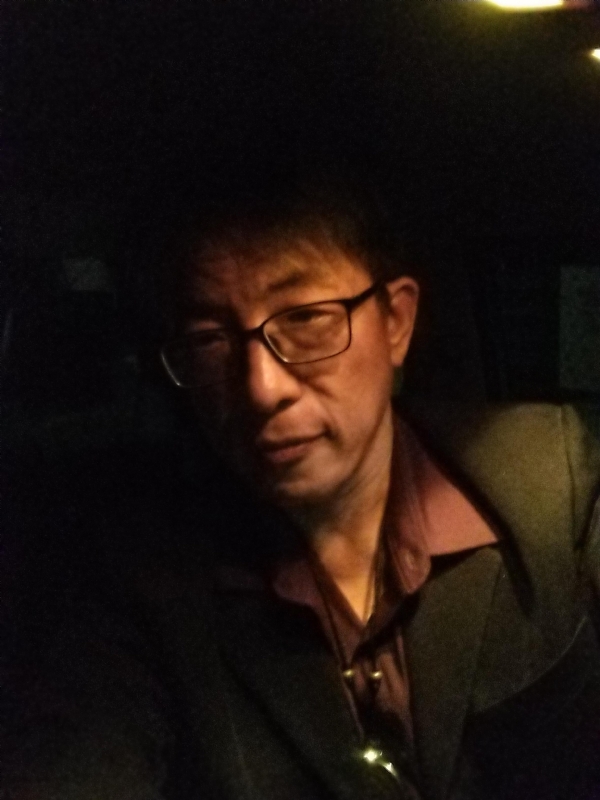 隱姓埋名的第一张照片--遵义相亲服务中心
