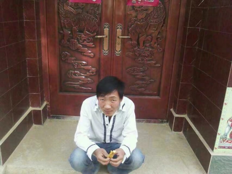 潘先生的第一张照片--遵义相亲服务中心