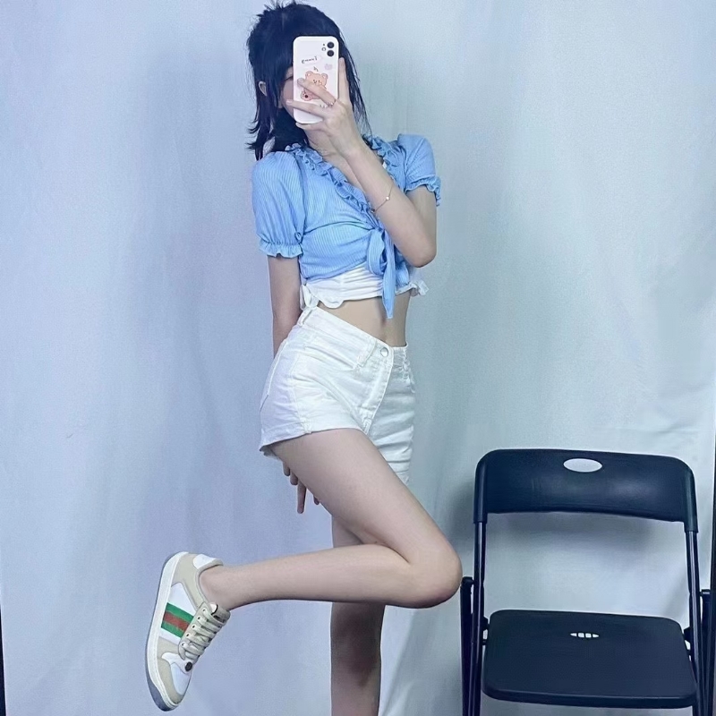 宝宝的第一张照片--遵义相亲服务中心