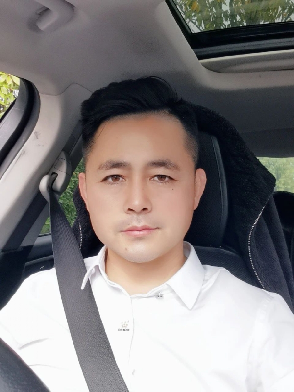 阿华大人的第一张照片--遵义相亲服务中心