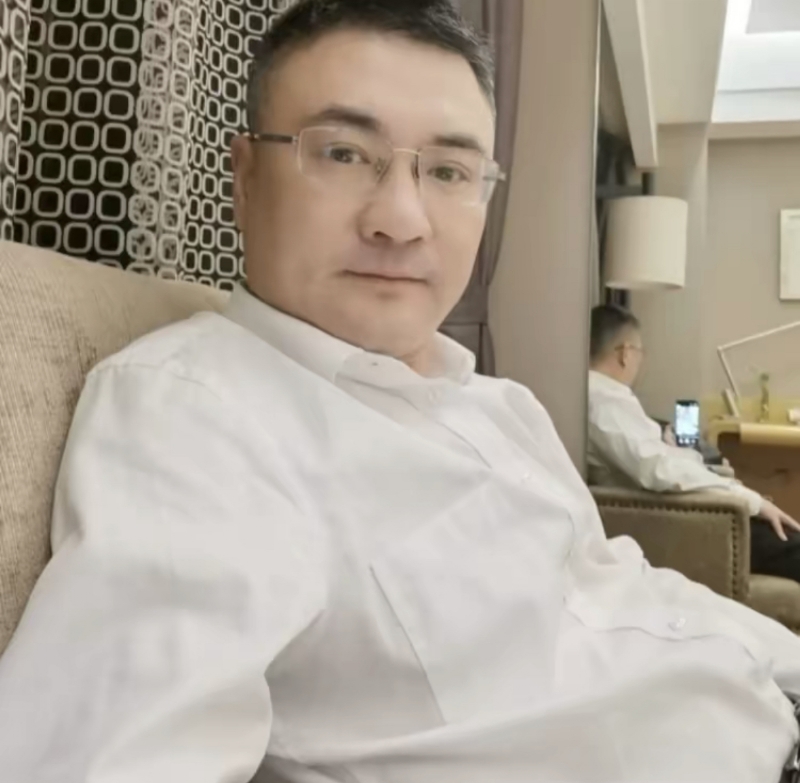 追逐的第二张照片--遵义相亲服务中心