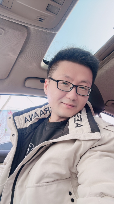 不离不弃的第二张照片--遵义相亲服务中心