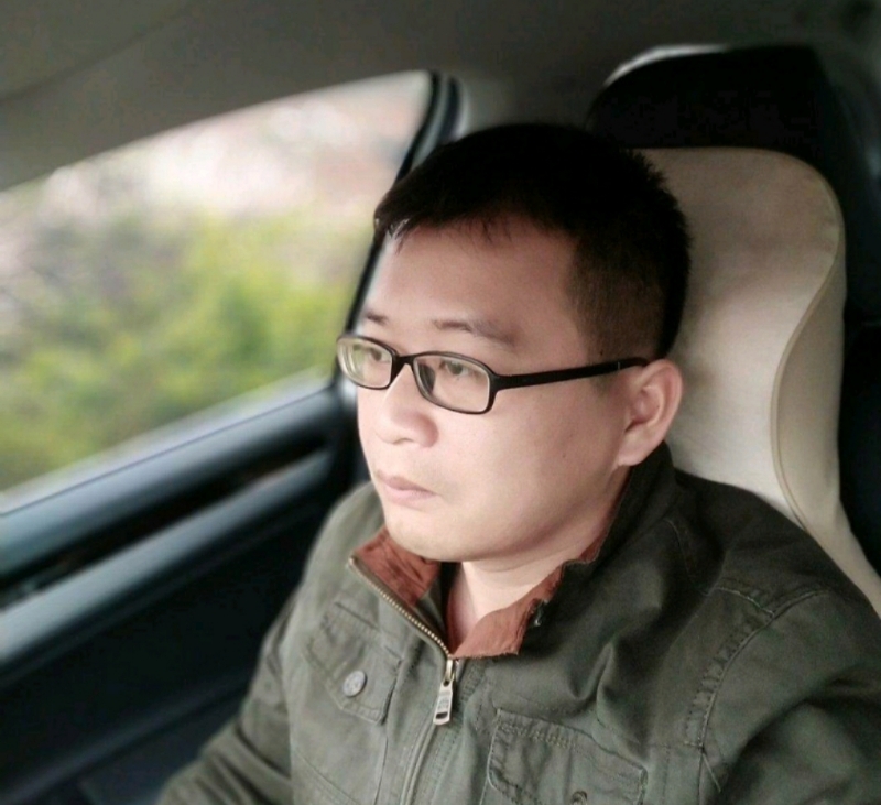海风吹动你的心的第一张照片--遵义相亲服务中心