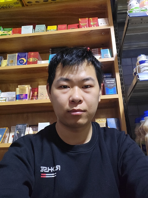 路途中的暖风的第一张照片--遵义相亲服务中心