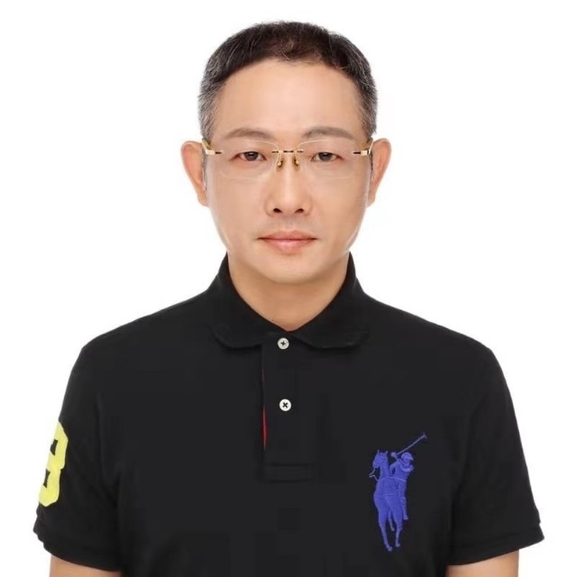 邱先森的第一张照片--遵义相亲服务中心