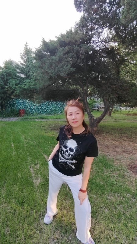 晚霞的第二张照片--遵义相亲服务中心