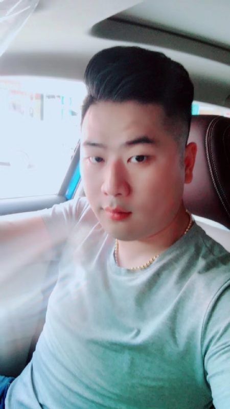爱吃冰西瓜的猪的第一张照片--遵义相亲服务中心