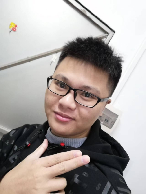 小小梦执的第一张照片--遵义相亲服务中心