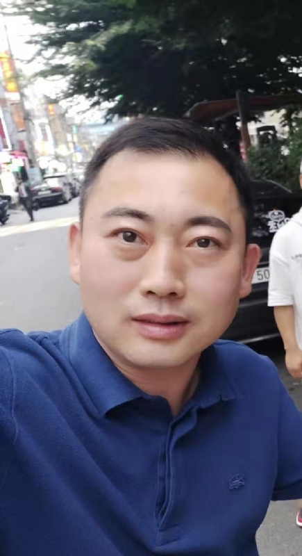 李龙的第一张照片--遵义相亲服务中心