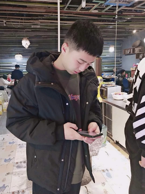 小赵的第一张照片--遵义相亲服务中心