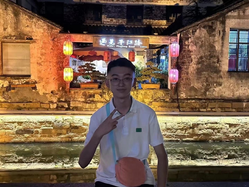 李四的第一张照片--遵义相亲服务中心