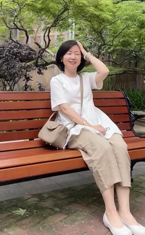 千年老母猪的第五张照片--遵义相亲服务中心