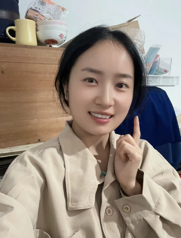 多喝热水的第一张照片--遵义相亲服务中心