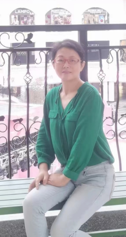 丽华的第一张照片--遵义相亲服务中心