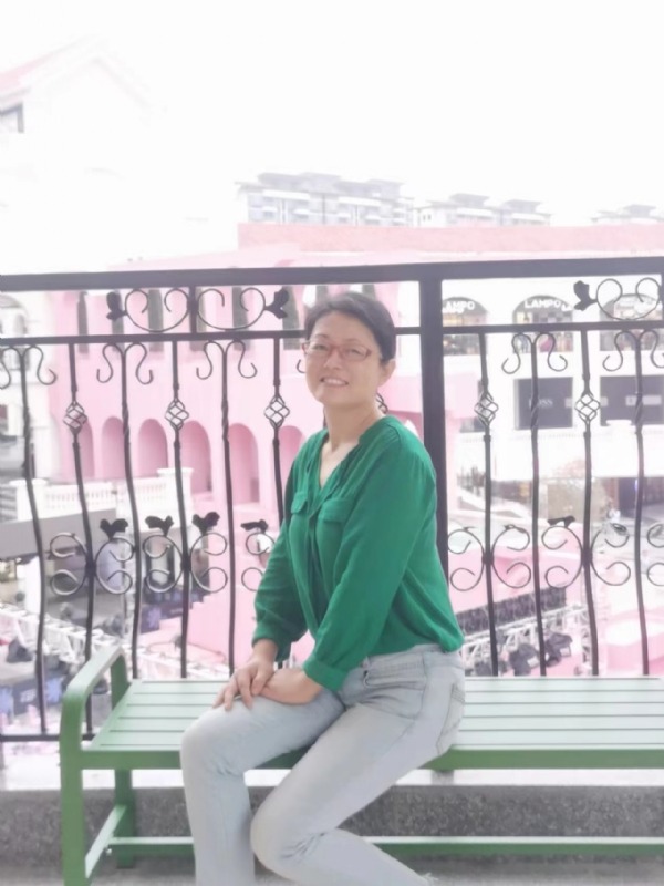 丽华的第四张照片--遵义相亲服务中心