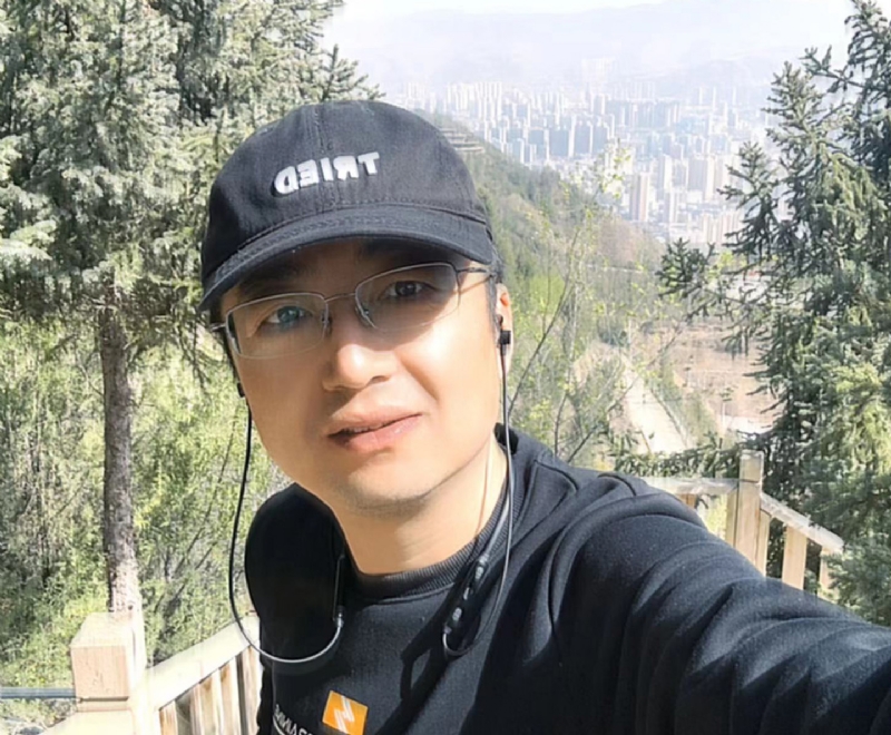 磐石的第一张照片--遵义相亲服务中心