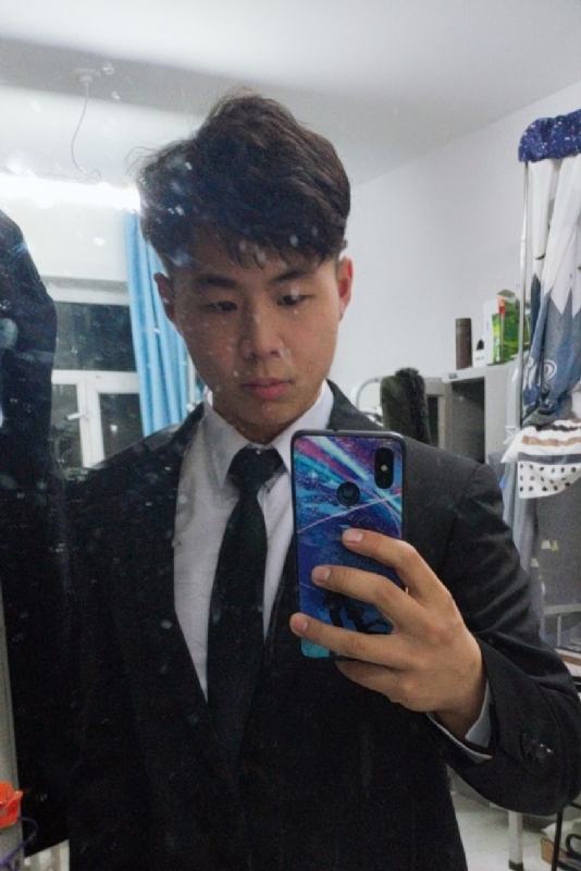 景湛的第一张照片--遵义相亲服务中心