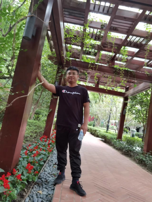 会飞的鱼的第三张照片--遵义相亲服务中心