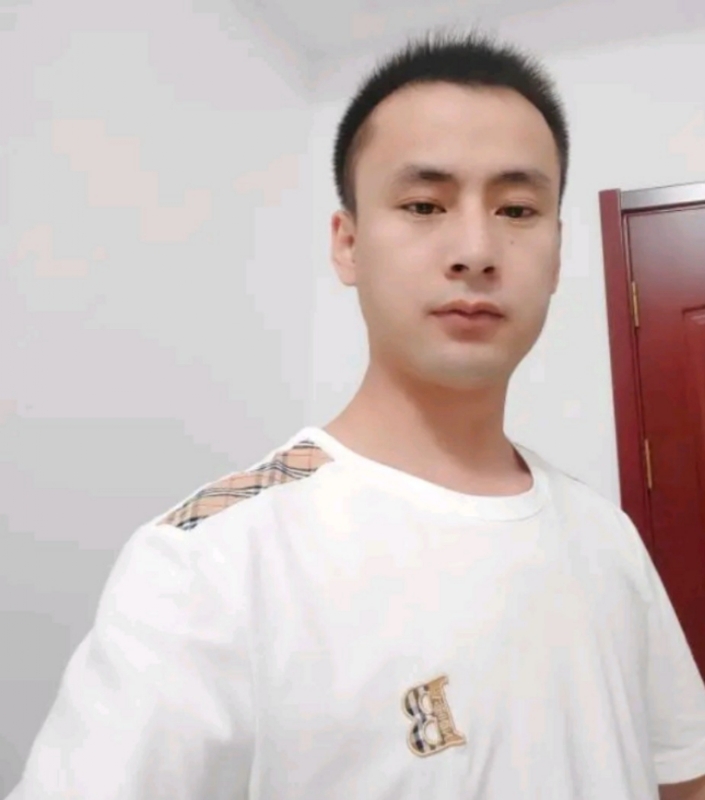 海阔天空的第一张照片--遵义相亲服务中心