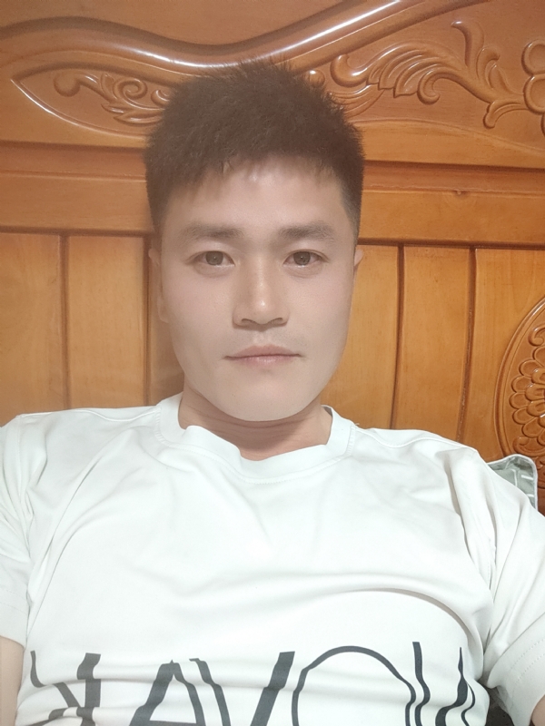 网球罗的第三张照片--遵义相亲服务中心