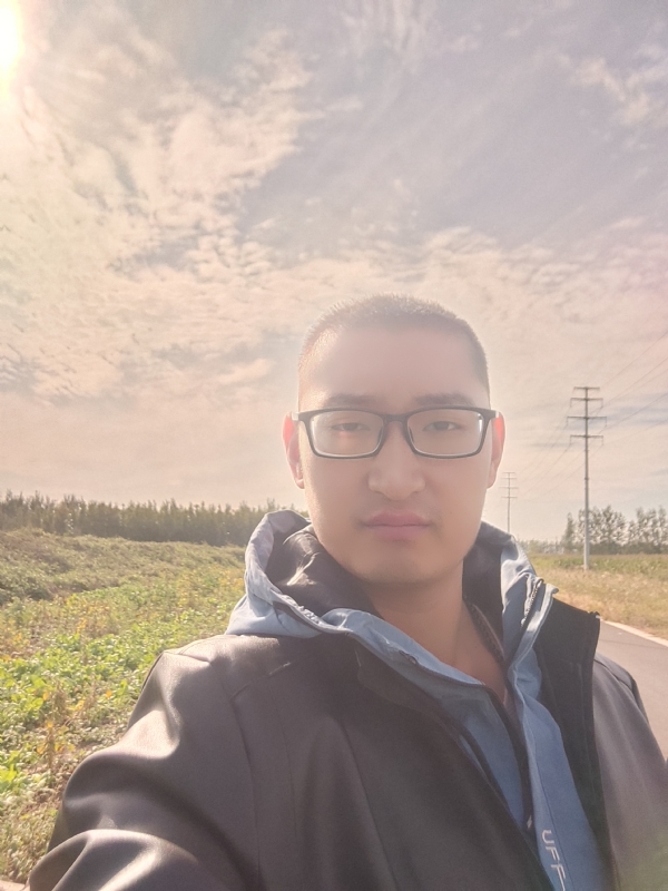 温暖胸膛的第一张照片--遵义相亲服务中心