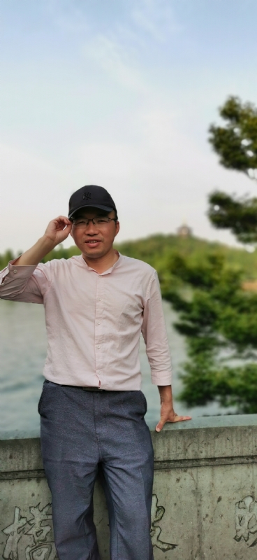 大叔有点忙的第三张照片--遵义相亲服务中心