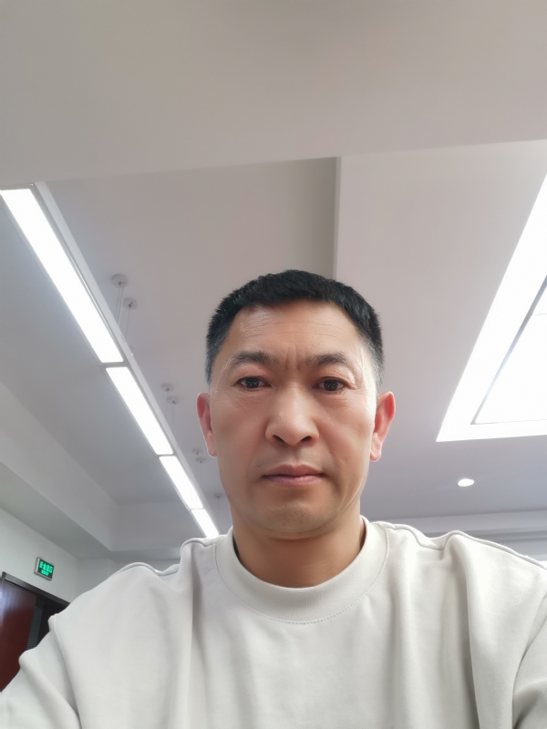 知足常乐的第一张照片--遵义相亲服务中心