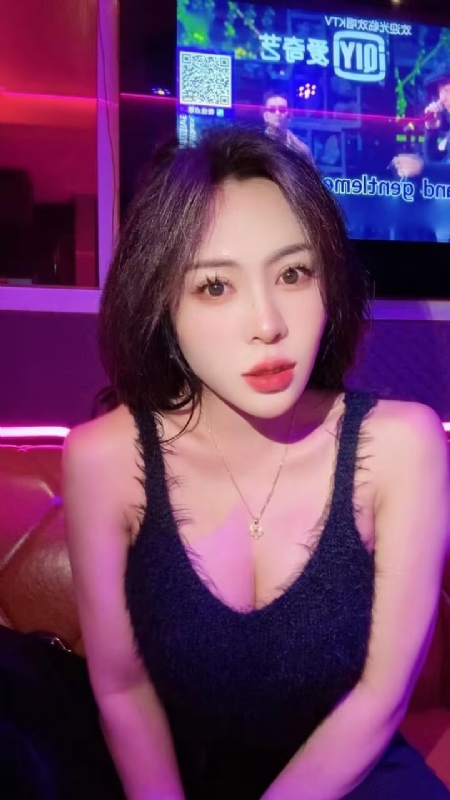 素素可月的第一张照片--遵义相亲服务中心