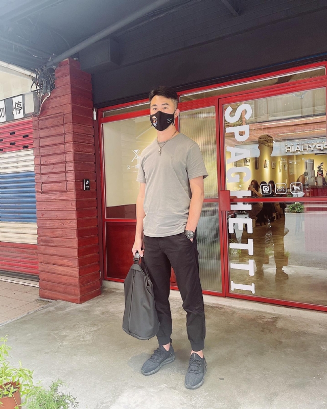 酒商安迪的第二张照片--遵义相亲服务中心