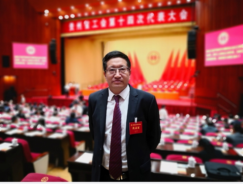 蓝天雁的第一张照片--遵义相亲服务中心