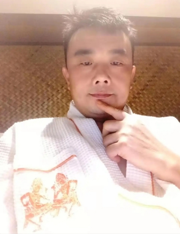 青锋的第一张照片--遵义相亲服务中心