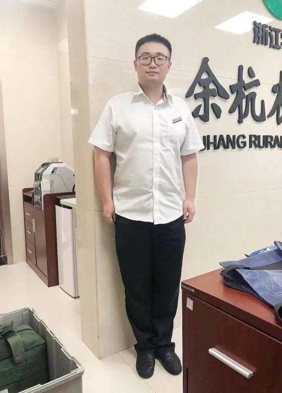 君临天下的第一张照片--遵义相亲服务中心
