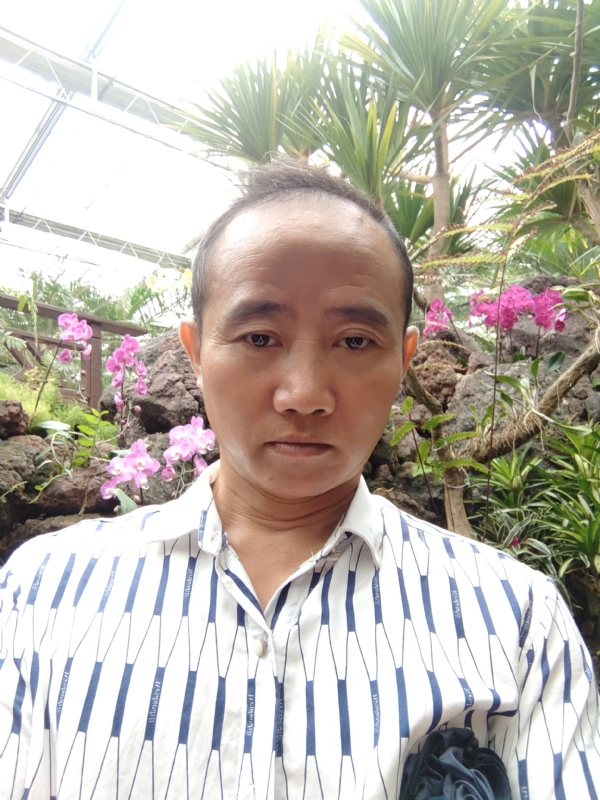 闲云盘鹤的第一张照片--遵义相亲服务中心