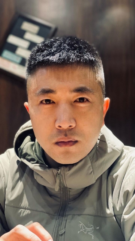 山中何缘的第一张照片--遵义相亲服务中心