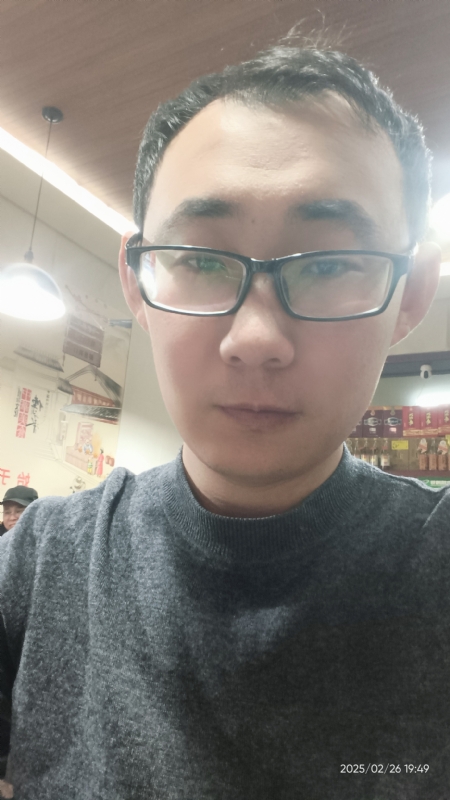 黑黑一笑的第一张照片--遵义相亲服务中心