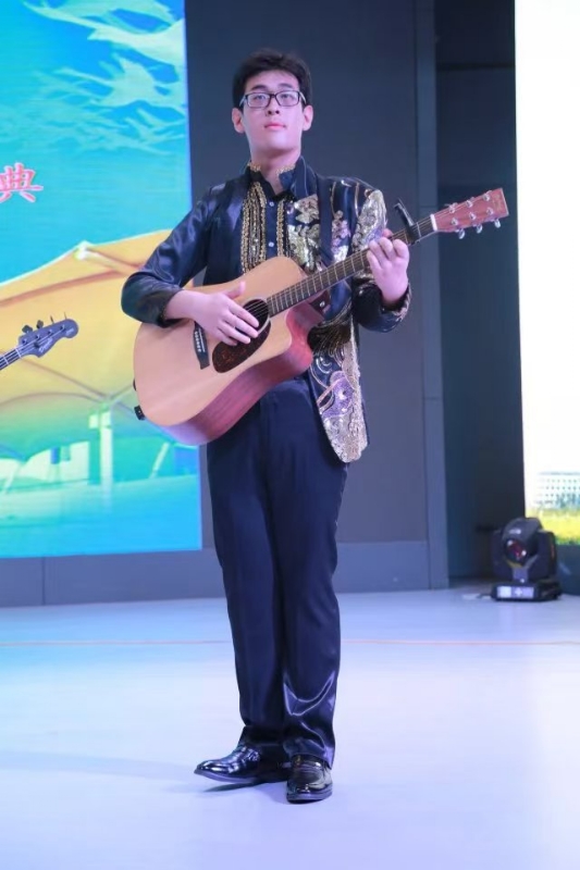 一叶知秋ZG的第一张照片--遵义相亲服务中心