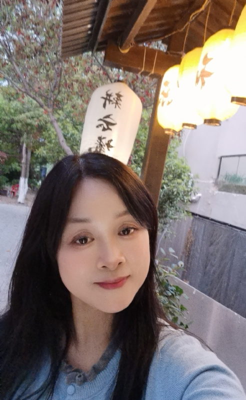 伊伊的第一张照片--遵义相亲服务中心