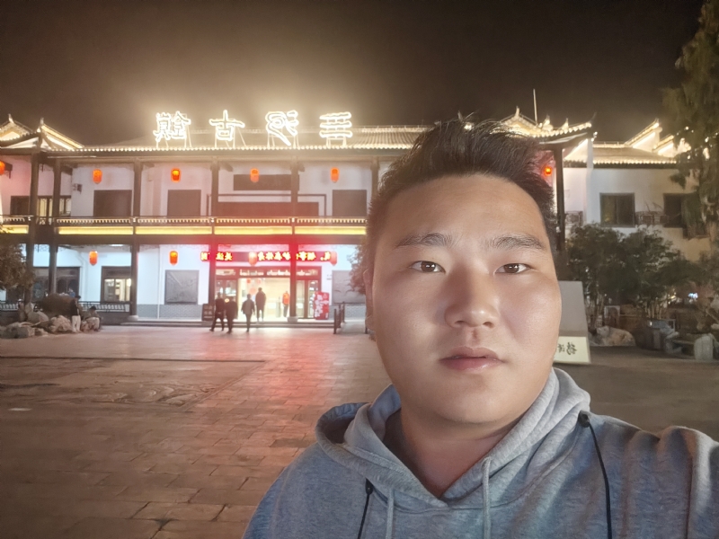 小鹿艾克的第一张照片--遵义相亲服务中心