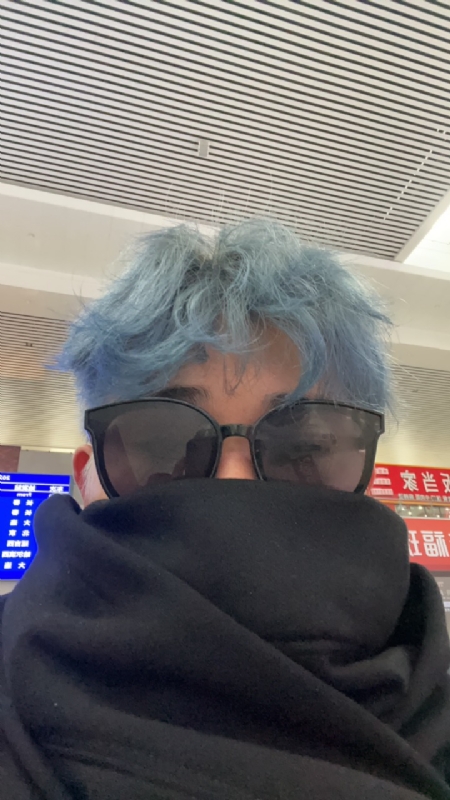 平行线的第一张照片--遵义相亲服务中心