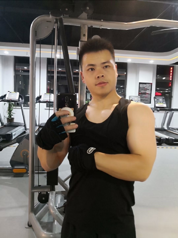 范迪塞尔的第二张照片--遵义相亲服务中心