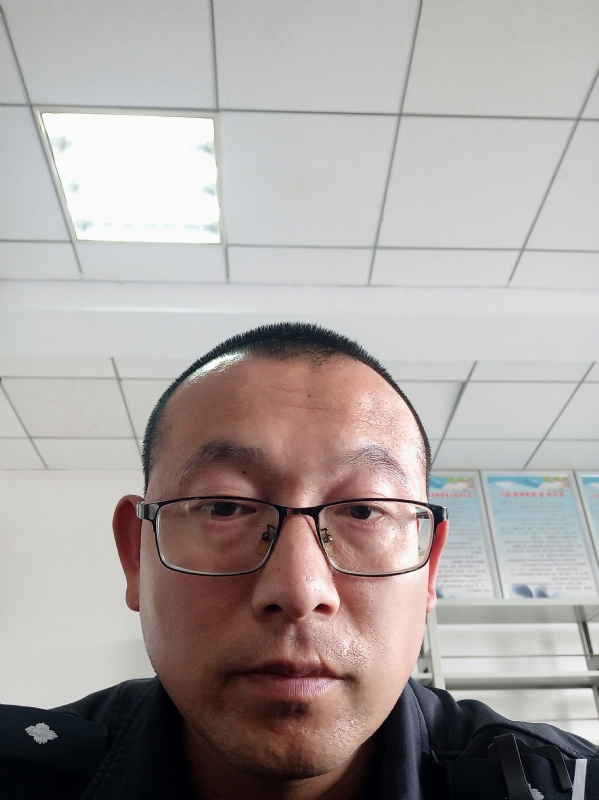 布鲁斯贺的第三张照片--遵义相亲服务中心