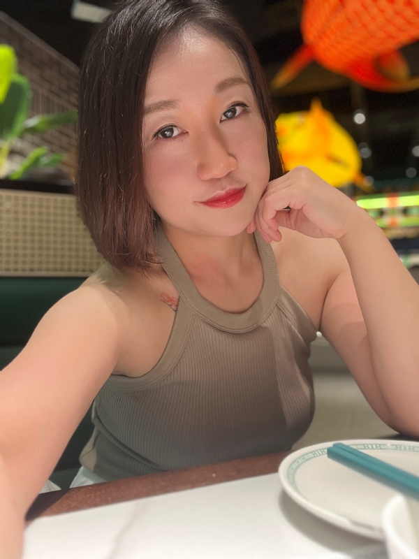 Mimi321的第一张照片--遵义相亲服务中心