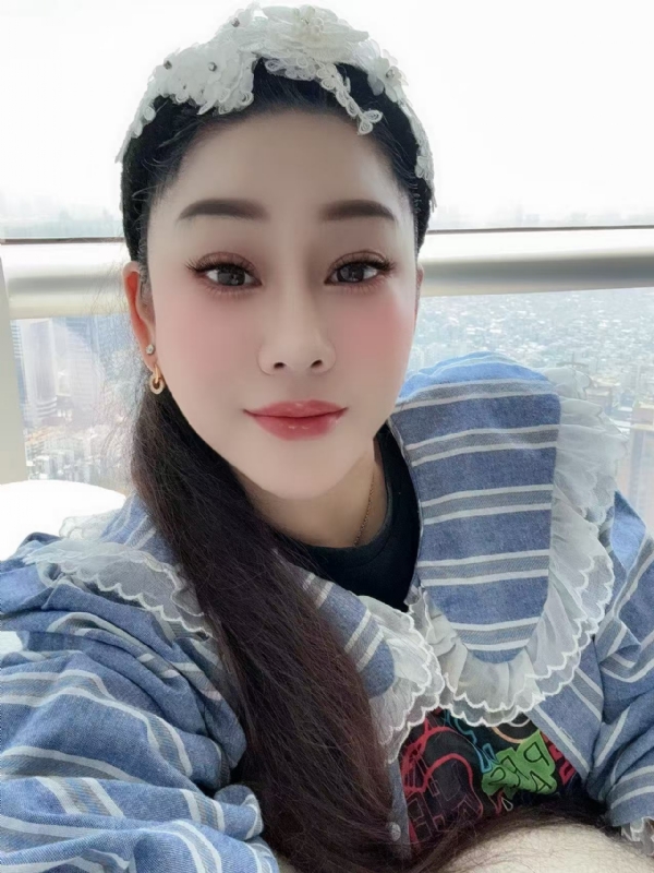 萱草沐晴的第一张照片--遵义相亲服务中心