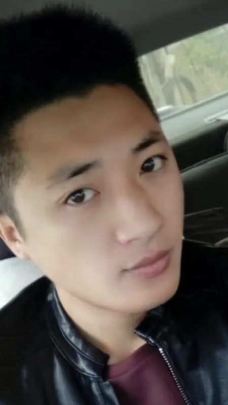 小汤米的第二张照片--遵义相亲服务中心