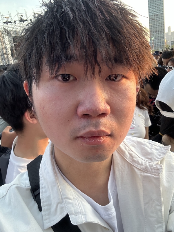 会修电脑的小杨的第一张照片--遵义相亲服务中心
